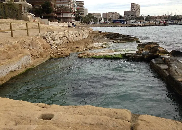 Very Lightful Apartment. Incredible Sea Views. Big Terrace, Swimming Pool. Ac. Very Close To Alicante City Center.